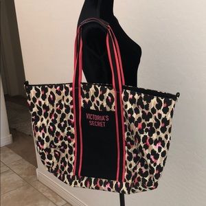 Victoria Secret tote bag leopard wild
